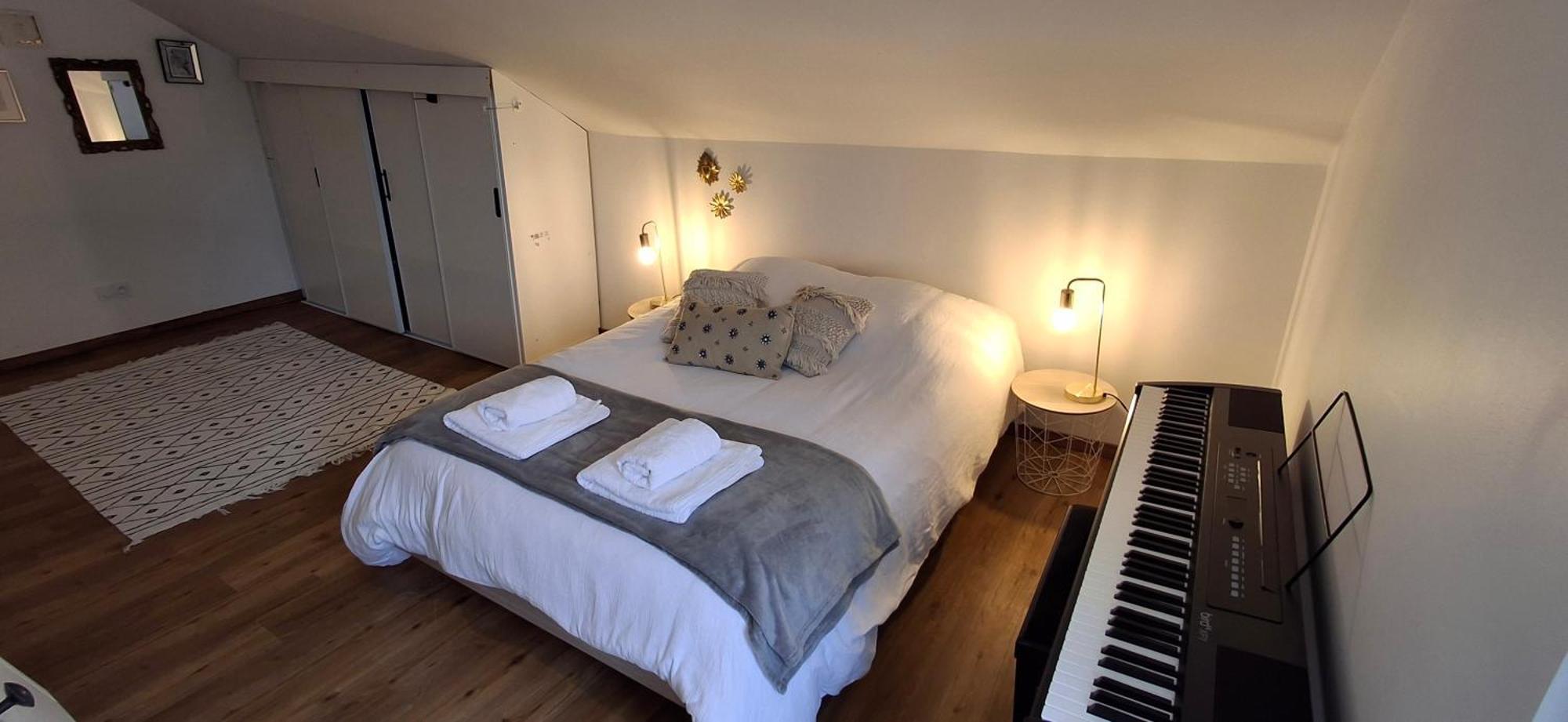 Maison Cosy, Climatisation Et Jardin